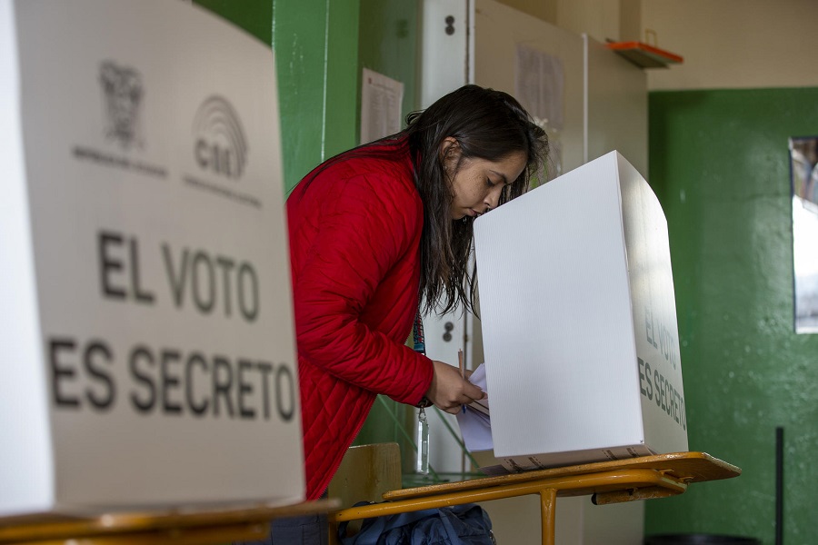 Inician Las Elecciones Del Refer Ndum Constitucional En Ecuador