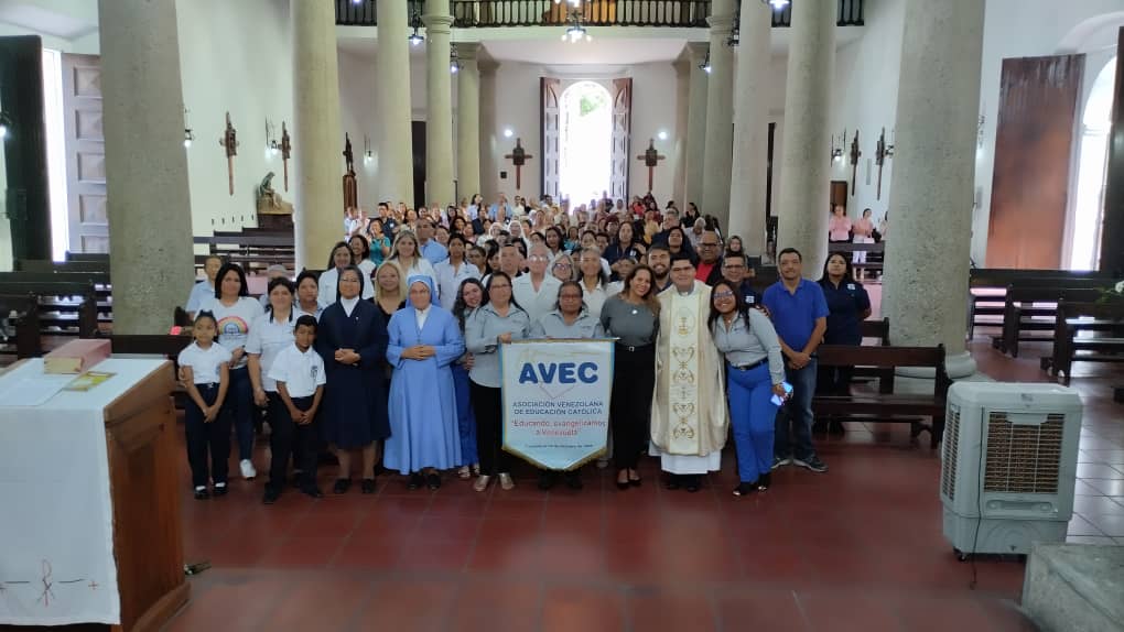 Asociación Venezolana de Educación Católica (AVEC)